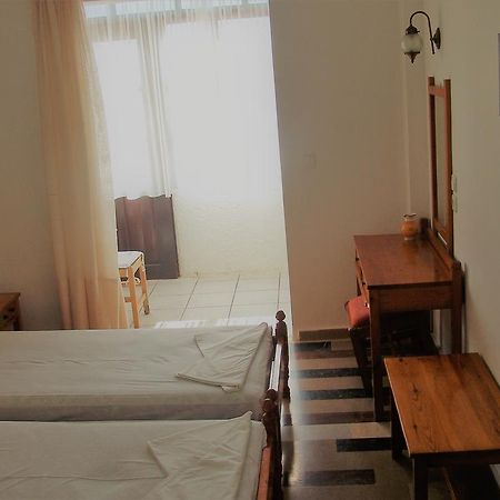 Notis Hotel 萨摩斯 外观 照片